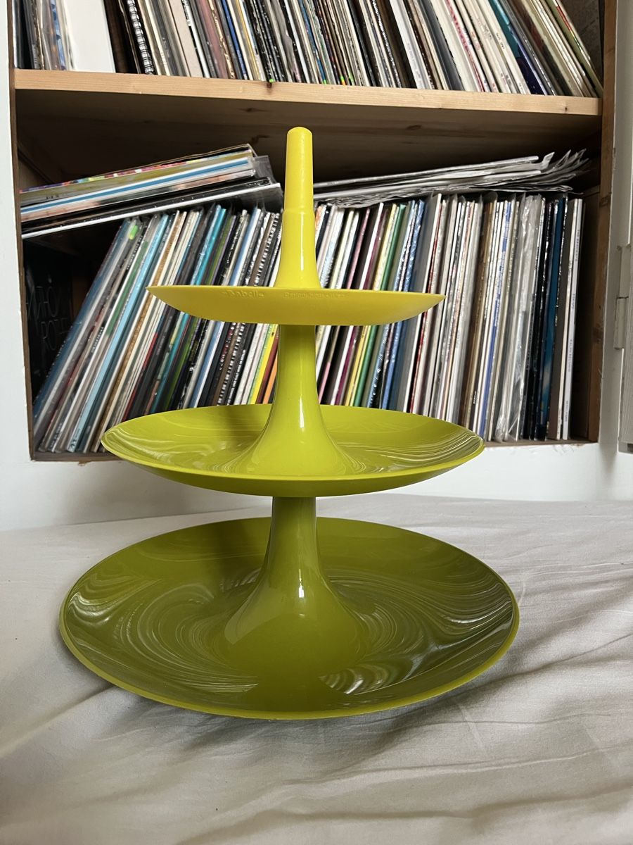 Koziol Piatti di portata: Space Age Etagere Koziol Kunststoff – Usato da Bern venduto da fotolog111 6