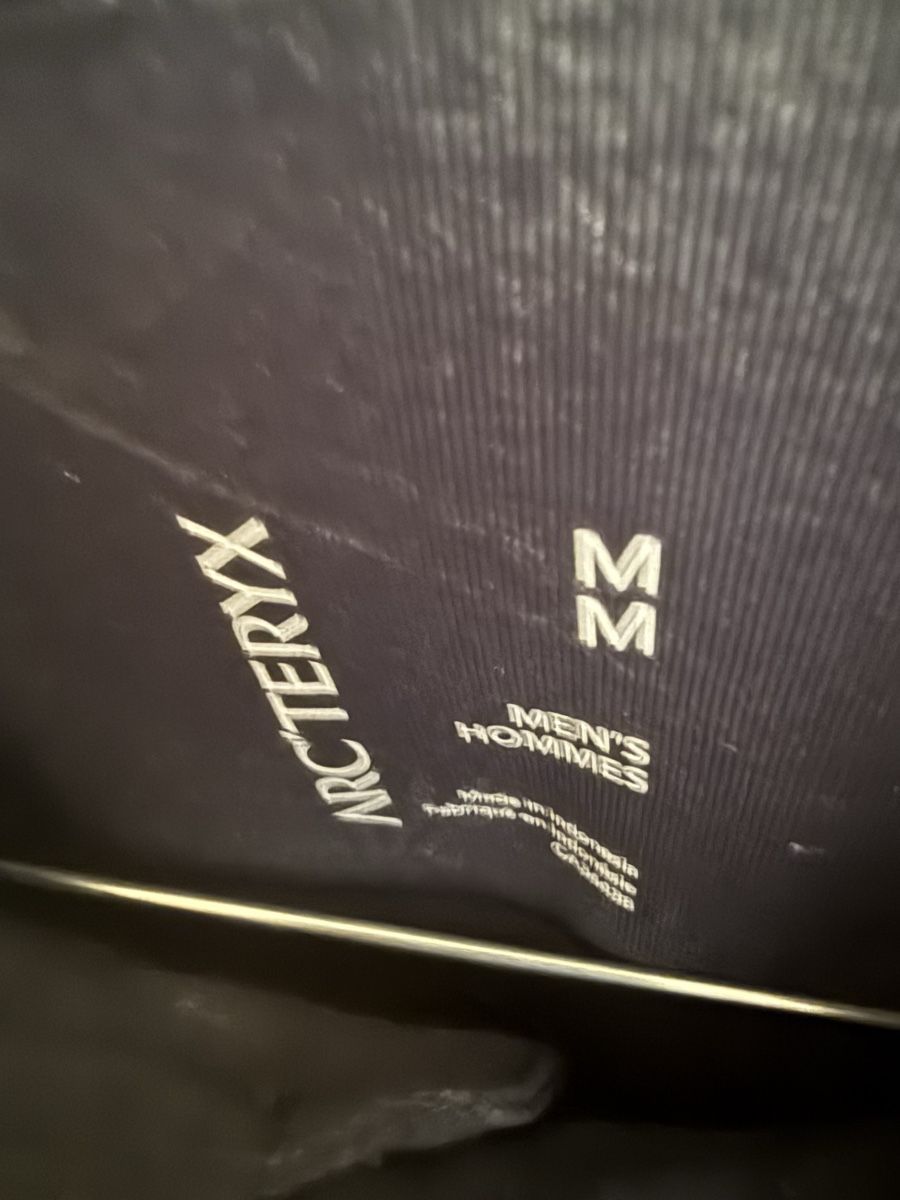 Magliette Polo: Arc’teryx Polo Shirt – Nuovo (secondo la descrizione) da Jegenstorf venduto da mammut02 2