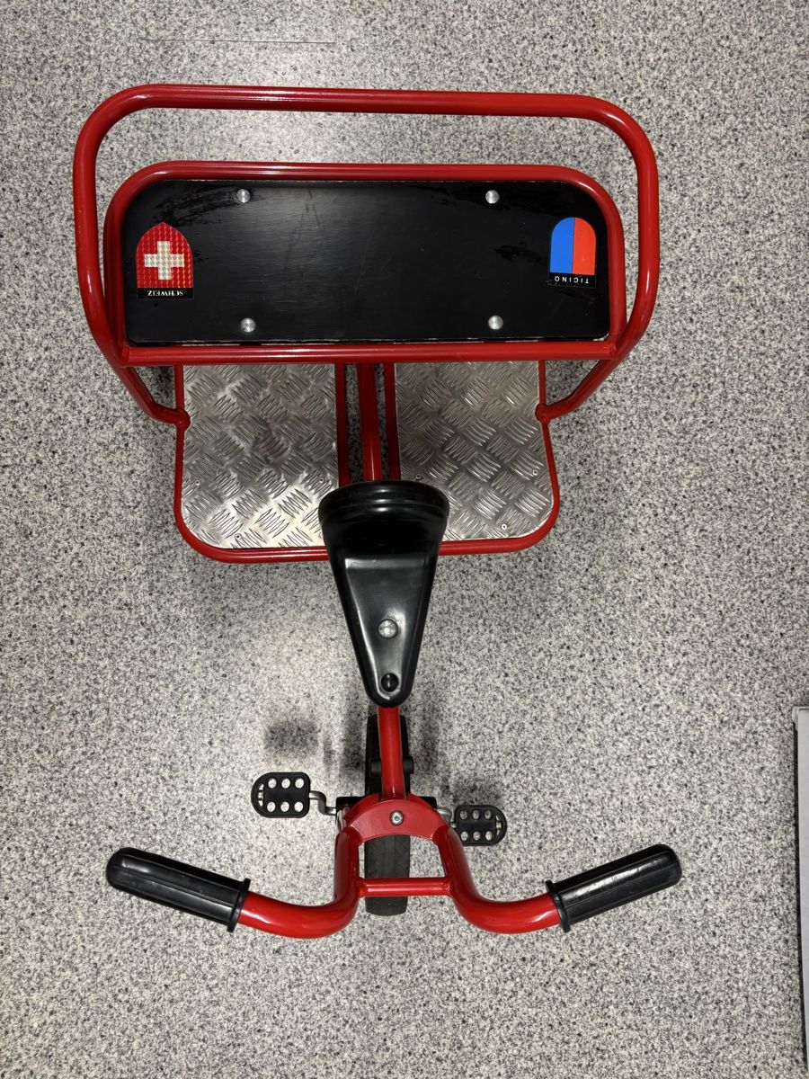 Winther Véhicules pour enfants: Winther Viking Dreirad Doppeltaxi – D'occasion à Stüsslingen par Natrium 1