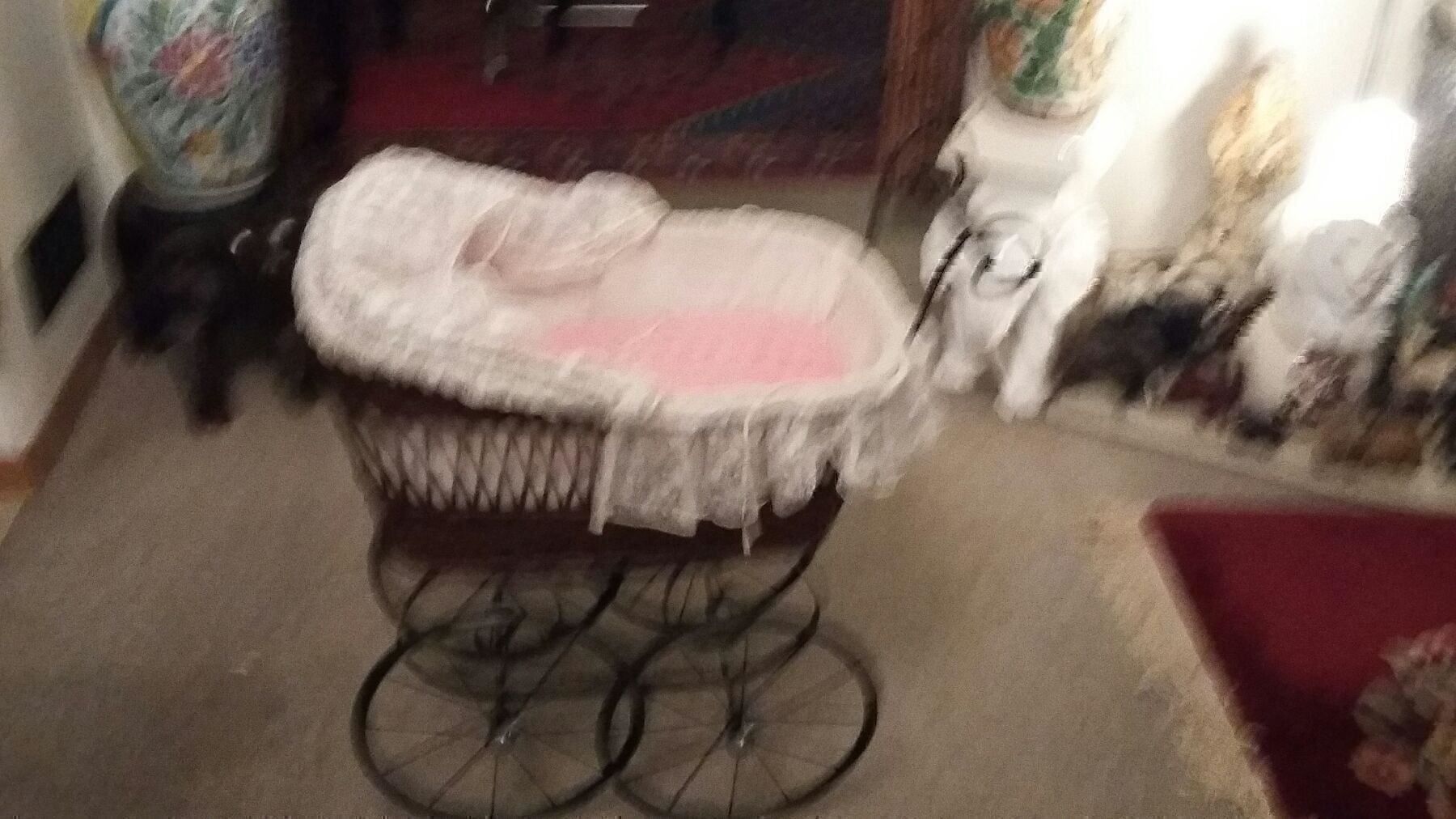 Kinderwagen: Antik Korb baby wageli mit dantell dach – Gebraucht aus Bern von Imamrashed 7