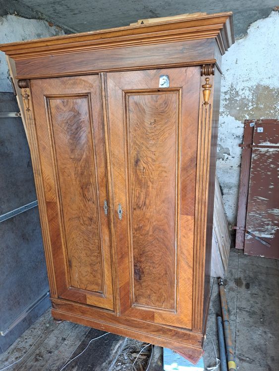 Wunderschone Restauration Alter Schrank Fotos