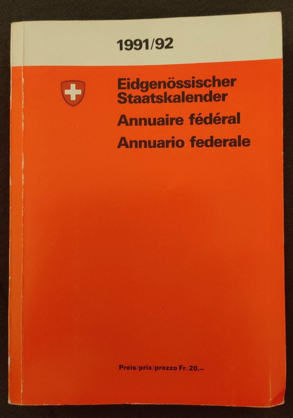 Livres: Eidgenössischer Staatskalender 1991/92 – D'occasion à Sigriswil par Ricola1977