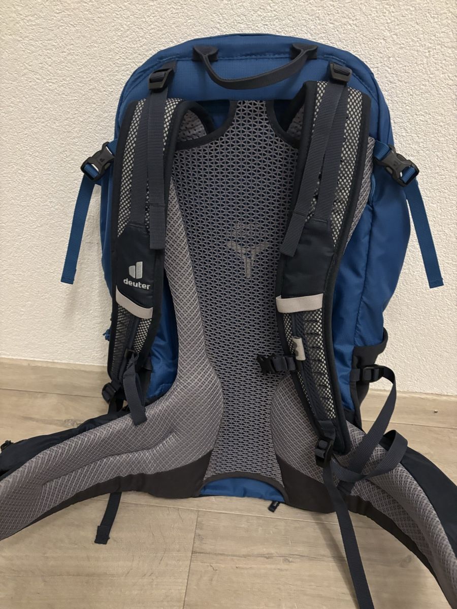 Deuter Rucksäcke: Sac à dos Deuter 27L – Gebraucht aus Chapelle-s-Moudon von vanesso 1