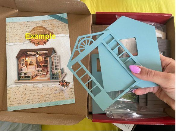 Puppenhäuser & -möbel: Miniature Puppen Haus Mit LED-Licht – Neu und originalverpackt aus Amriswil von Ravinvida 7