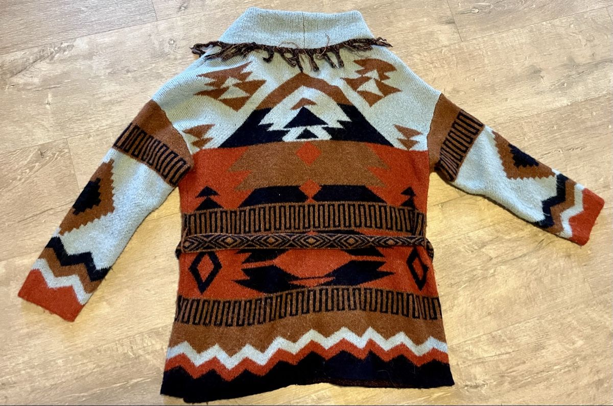Giacche: Strickjacke Aztec von Only Grösse M – Nuovo (secondo la descrizione) da Udligenswil venduto da nwal 2