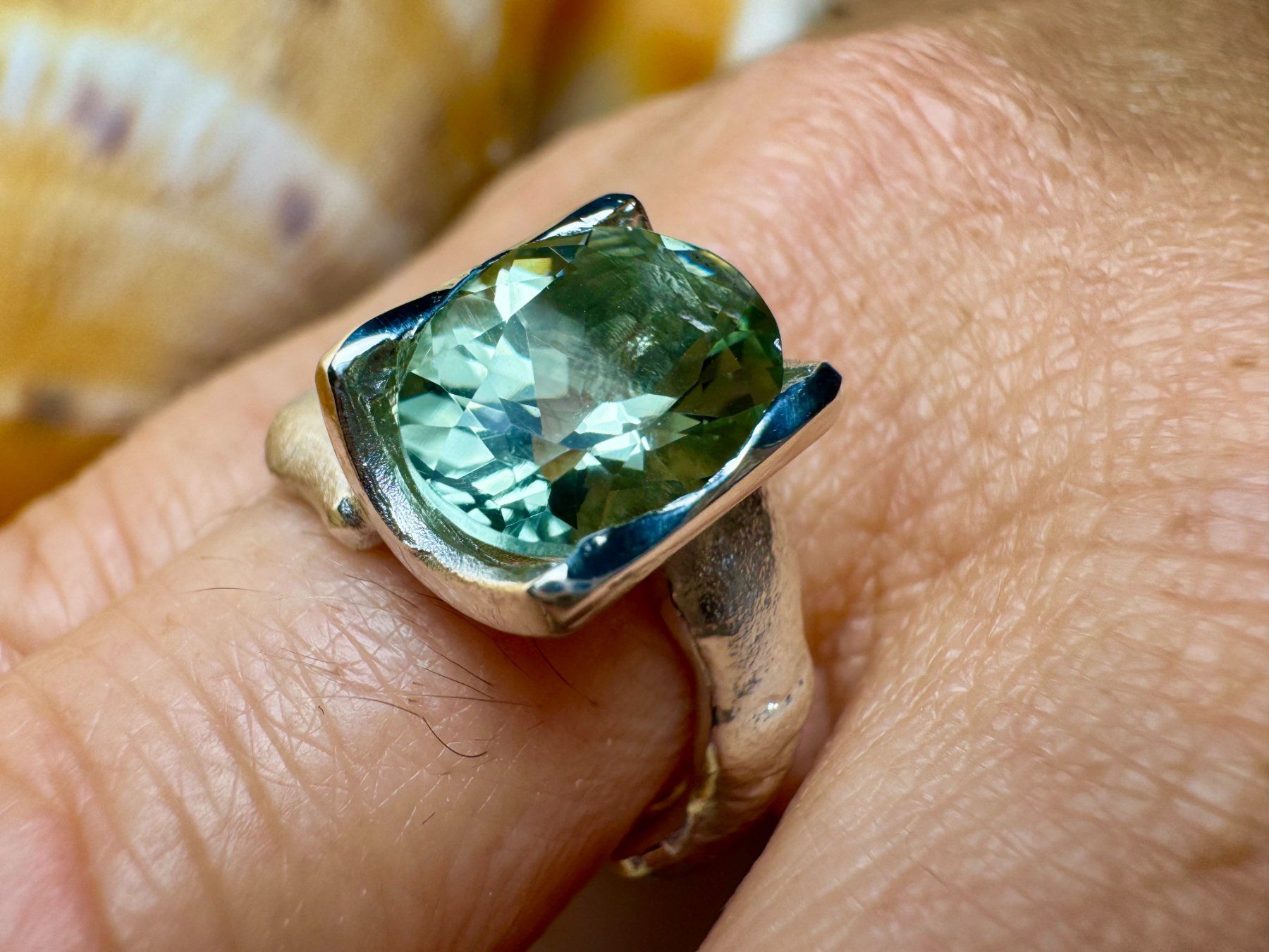 Bagues: Neuer Ring "Fantastic Prasiolith" Ringgrösse 57 – Neuf avec emballage d'origine à Jona par Herzschmiede 1