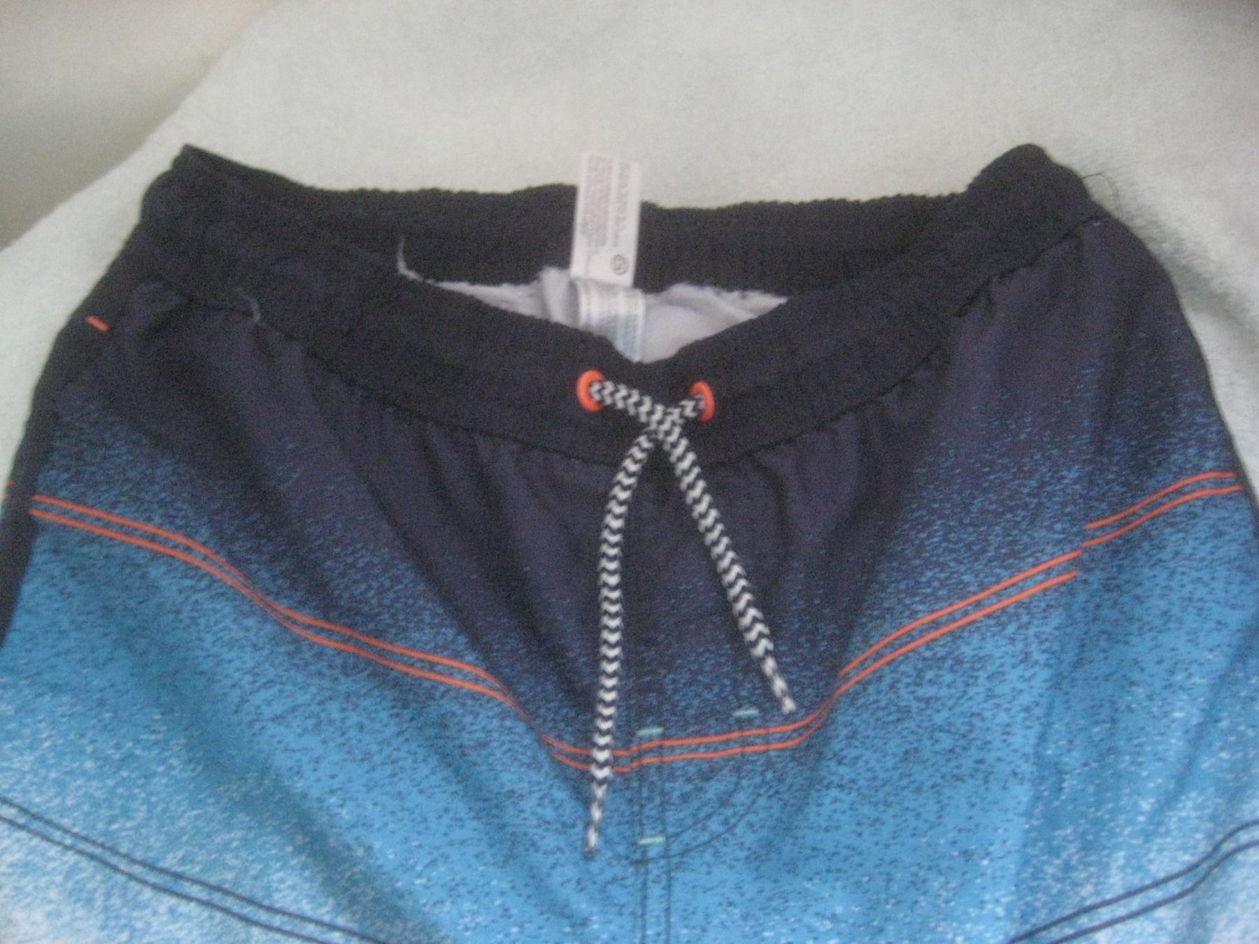 C&A Pantalons: KNABEN    SHORTS – D'occasion à Uster par flocke1 1