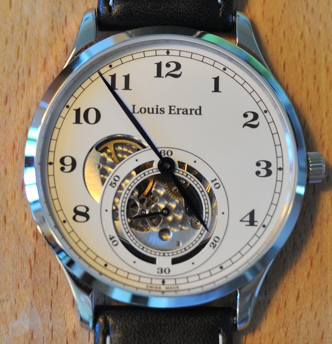 Louis Erard Orologi: Louis Erard 1931 Open Small Second - full set - 40mm – Usato da Basel venduto da catcatdog