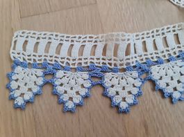 Spitzenbordüre weiss/blau
