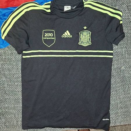 Originales Spanien Trikot in Grösse S