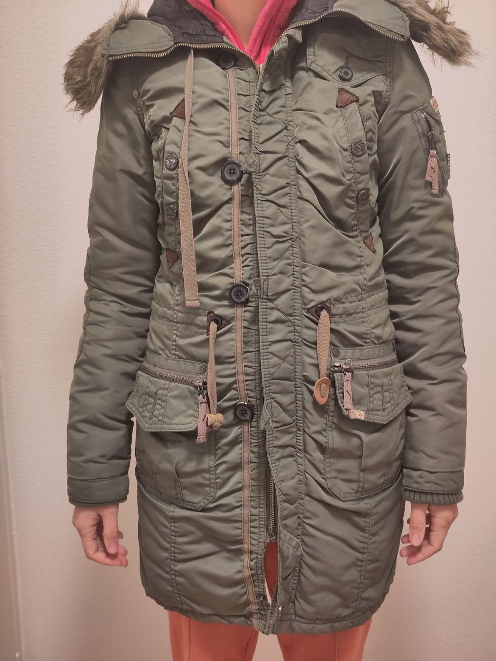 Giacche: grüne Winter Jacke Grosse S – Usato da Zürich venduto da Saf12
