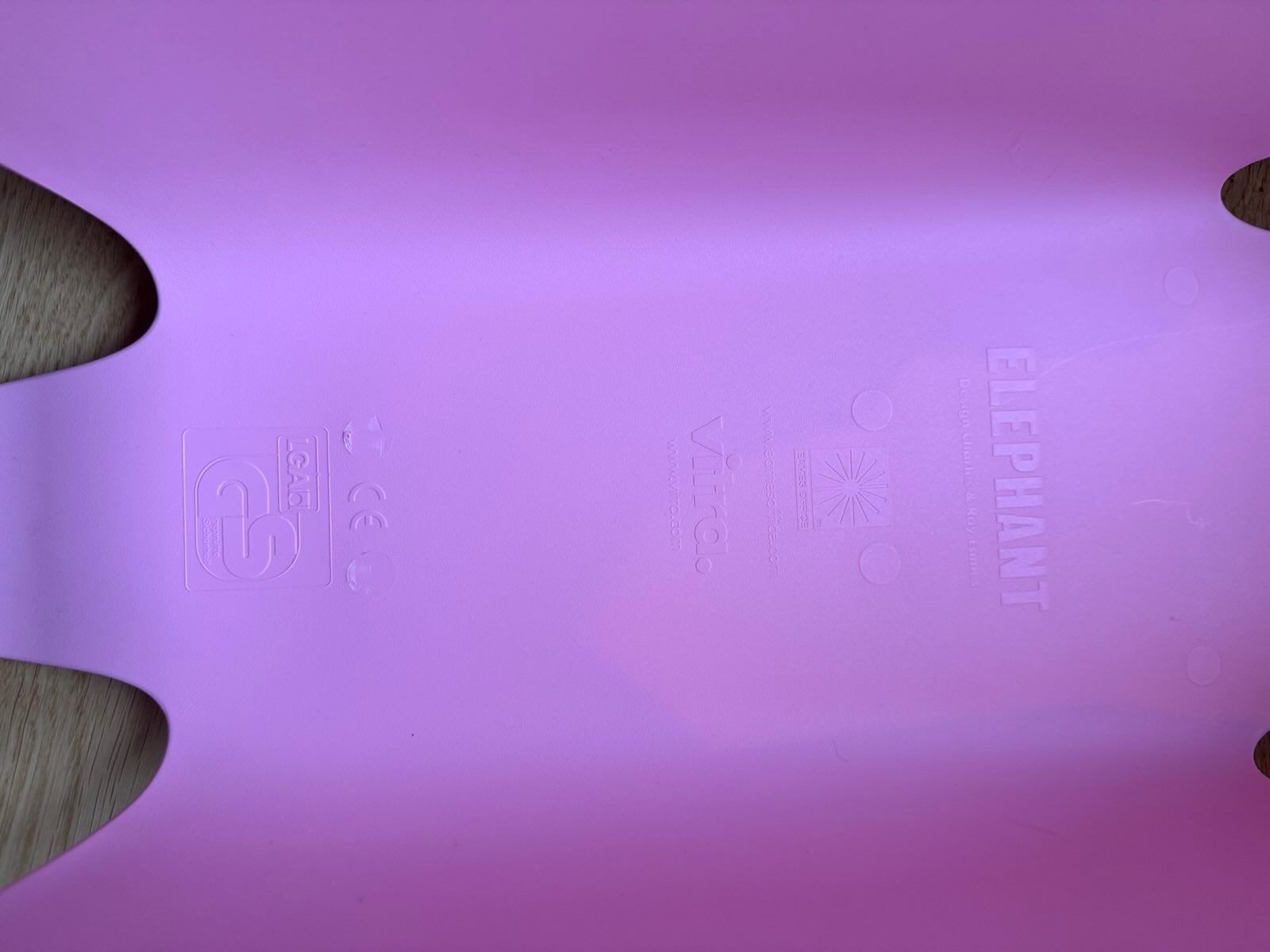 Vitra Hocker: Elephant Vitra - rosa – Gebraucht aus Schliern b. Köniz von SanPellegrino10 4