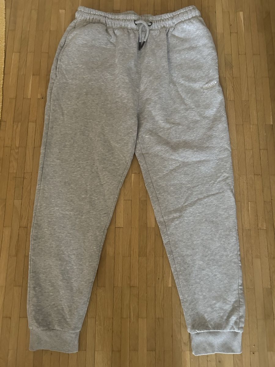 Snipes Pantaloni: Jogginghose – Nuovo (secondo la descrizione) da zürich venduto da N2424