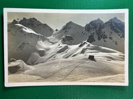 Piz Sol-Hütte mit Hüttenstempel