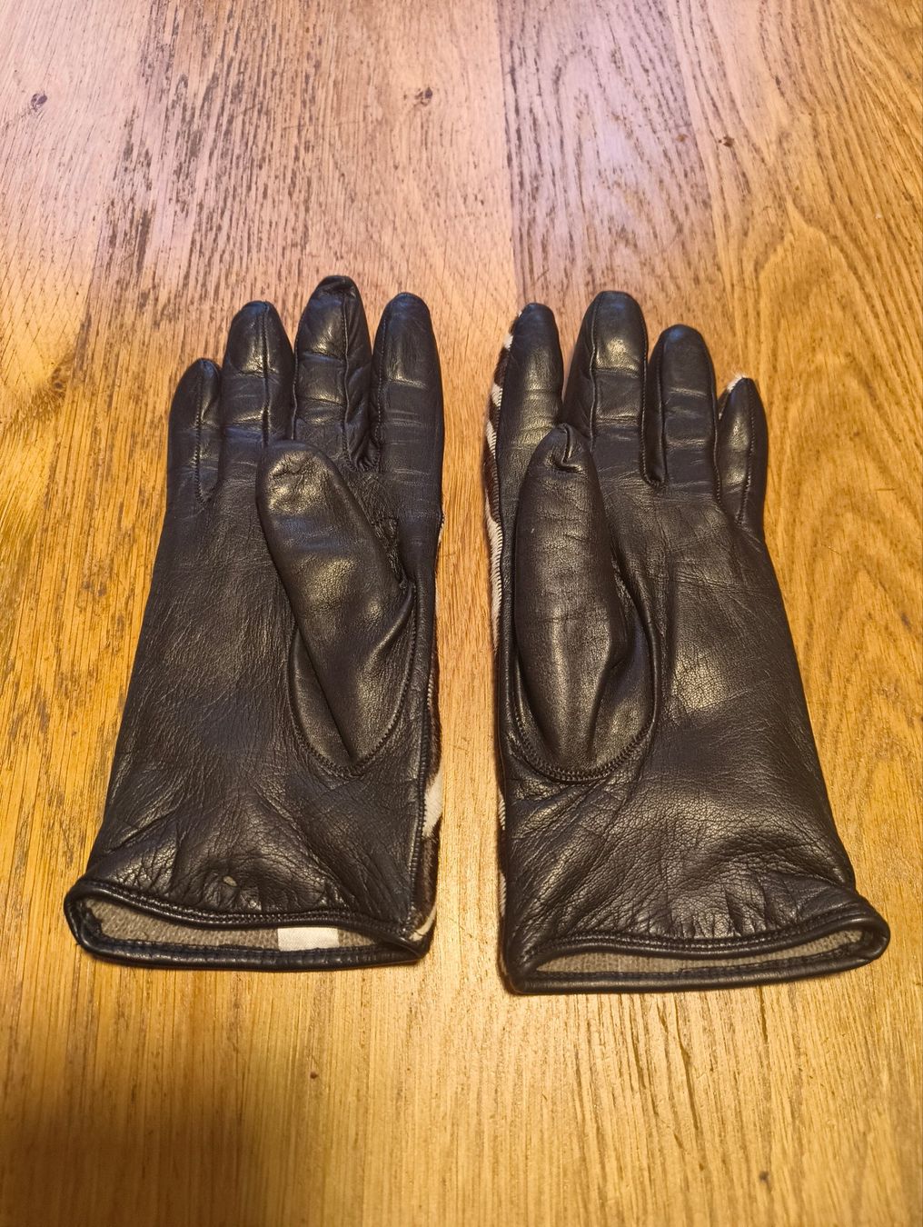 Guanti & manicotti: Beaux gants en cuir – Usato da Monthey venduto da maf_6mxz 1