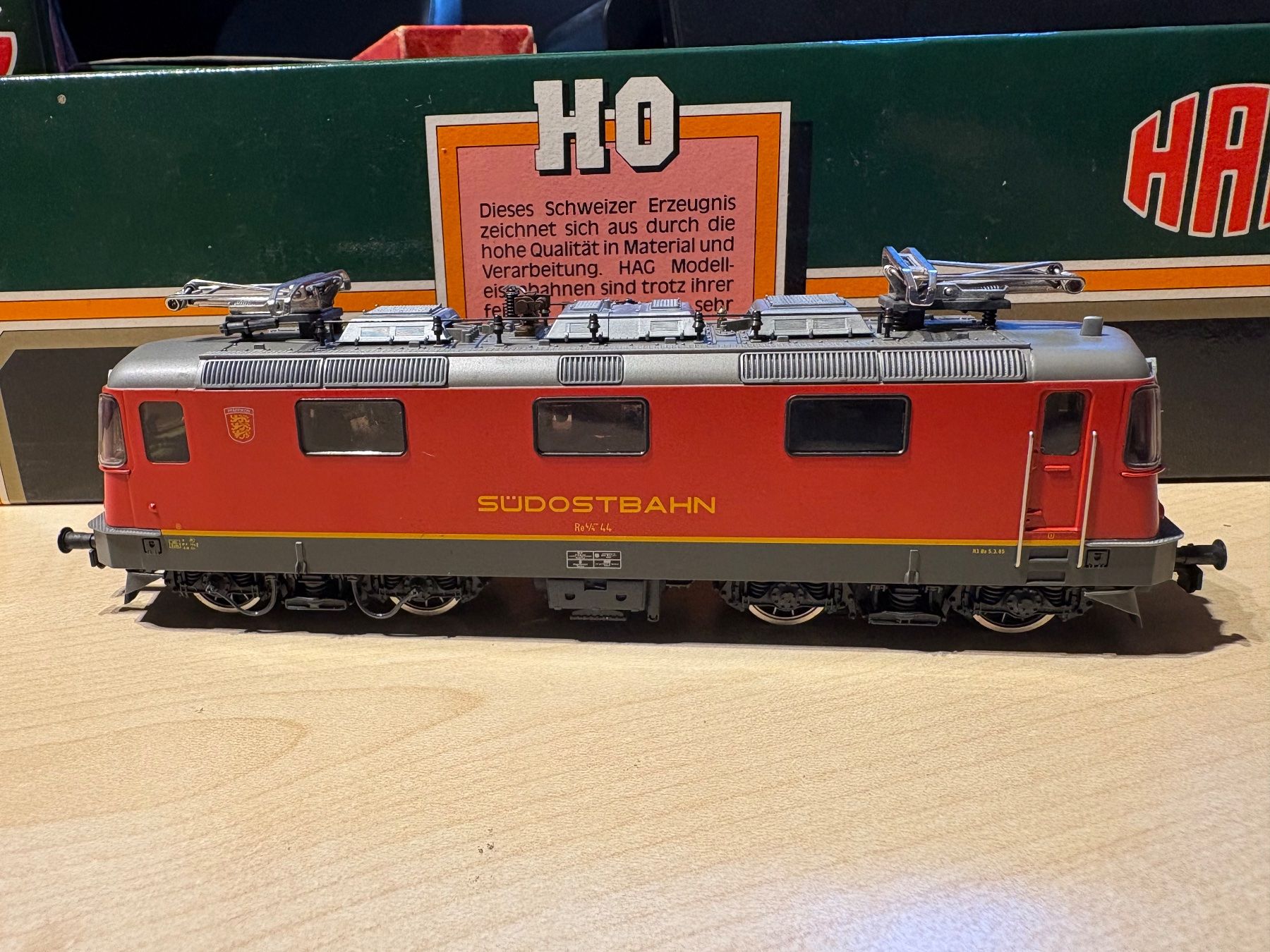 Hag Trains électriques: Hag 270   Re4/4III SOB – Neuf avec emballage d'origine à Corcelles Payerne par Pierre66