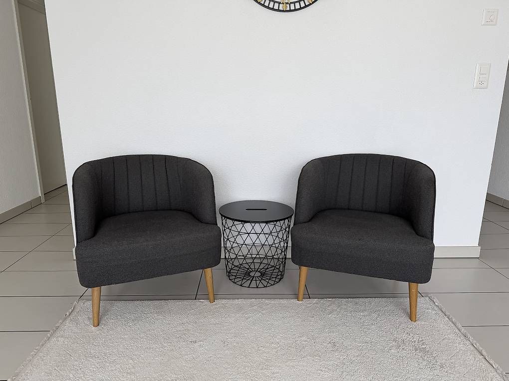 Poltrone: 2 fauteuils - gris foncé – Usato da Moudon venduto da Shiti10