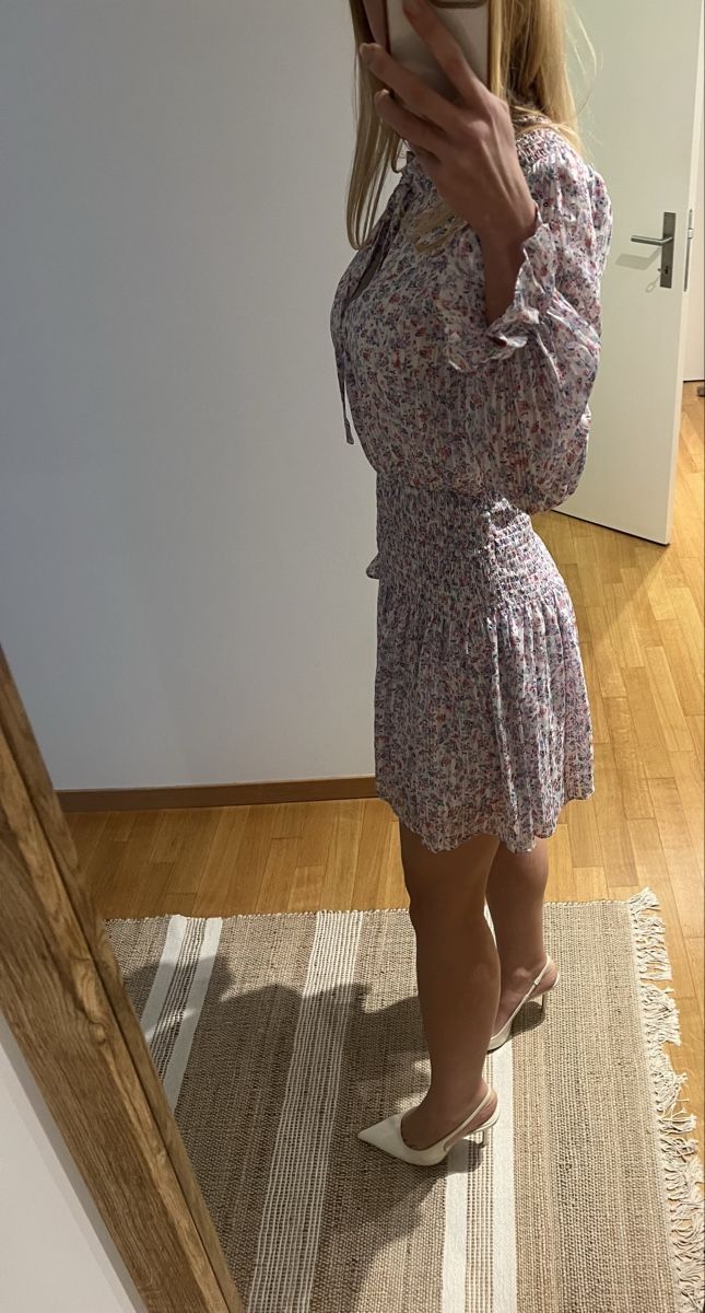 Vestiti: Dress - flower pattern – Usato da Zurich venduto da amf_k7k2 1