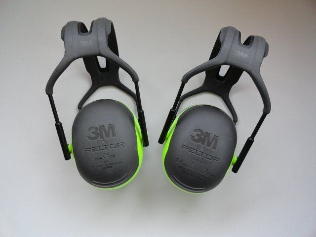 3M Casques audio: 2 Stk. Peltor Gehörschutz – D'occasion à Wil SG par Zwillinge0 1