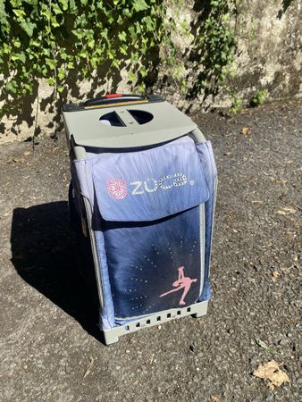 Züca - valise à patins