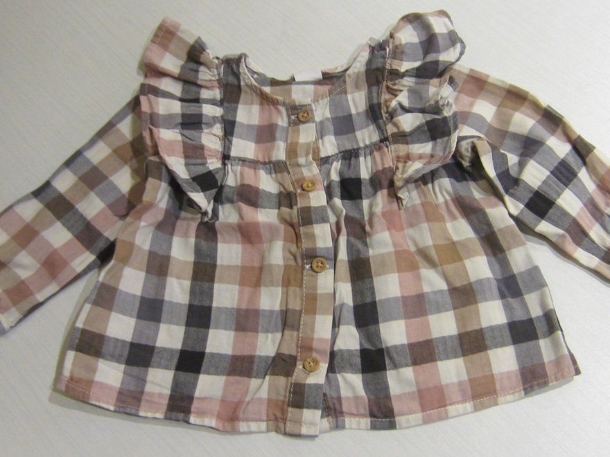H&M Hemden, Tops & T-Shirts: Baby Oberteil (68) – Gebraucht aus Grüningen von tienda100