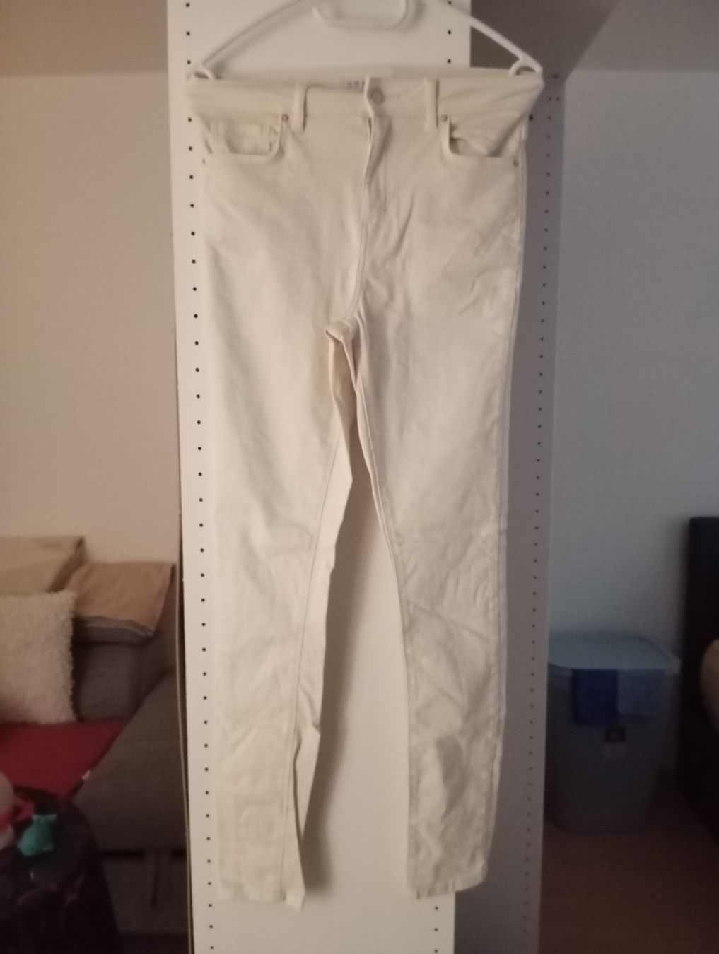 Pantalons: calças  – D'occasion à Basel par ana_2rrk