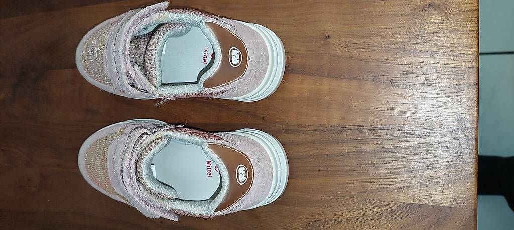 Elefanten Schuhe für Mädchen: Mädchenschuhe Elefanten Gr. 26 – Gebraucht aus Wohlenschwil von Fabii82 2