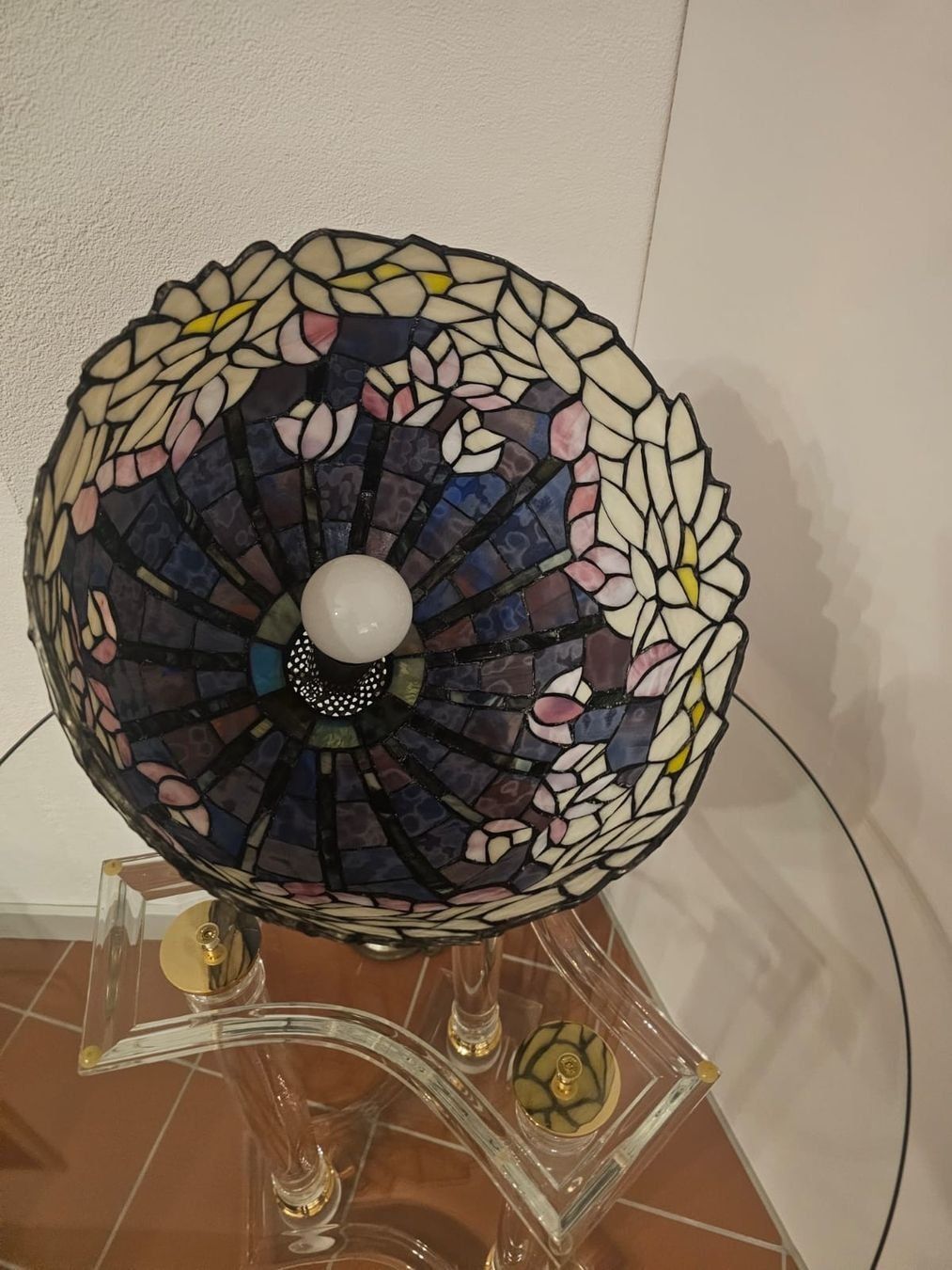 Tiffany & Co. Lampade: Wunderschöne Tiffany Lampe, einmalig und ein Blickfang! – Usato da Zürich venduto da sne.swiss 1