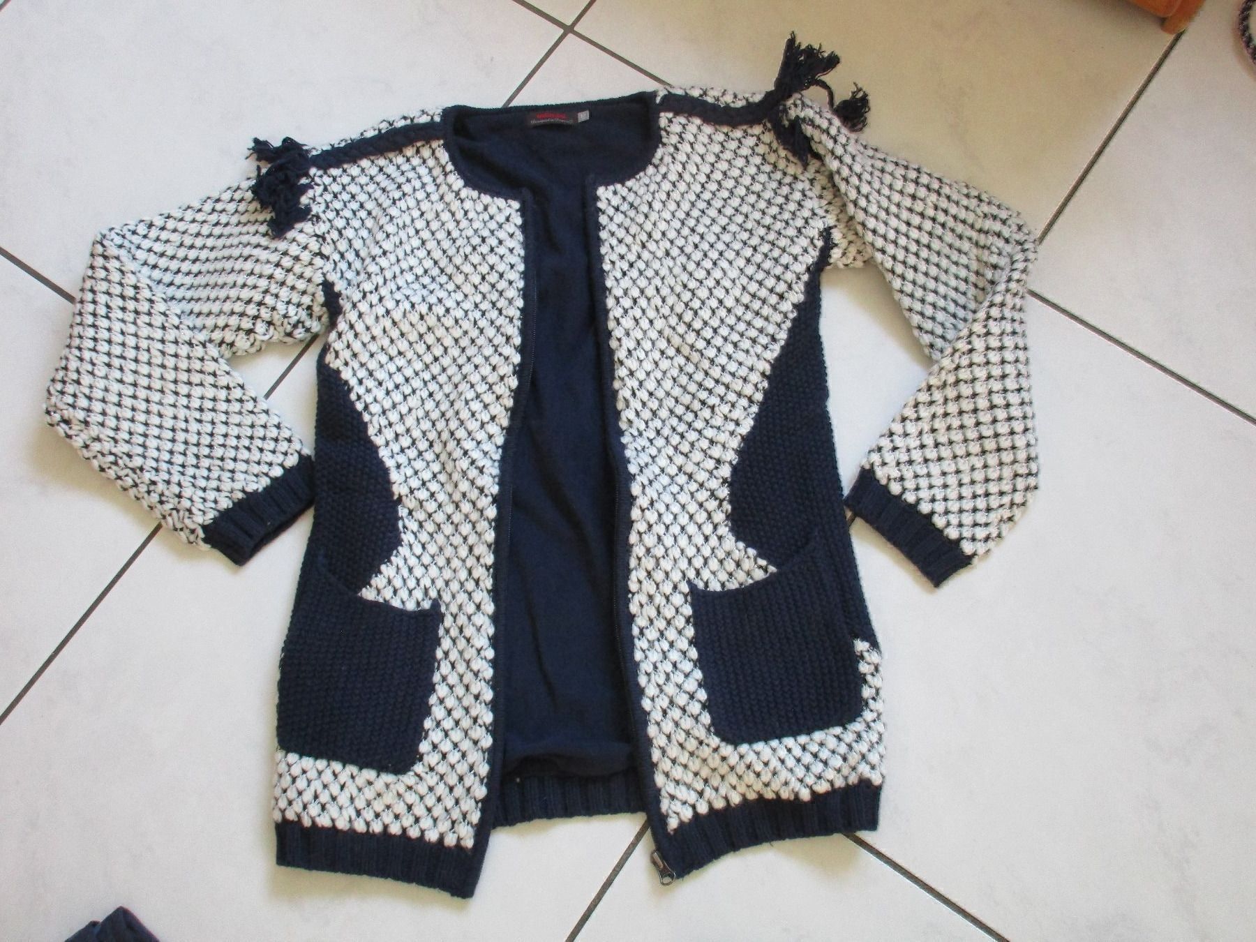 Catimini Altro abbigliamento per bambina: CATIMINI veste 10ans/140cm – Nuovo (secondo la descrizione) da domdidier venduto da picolo99