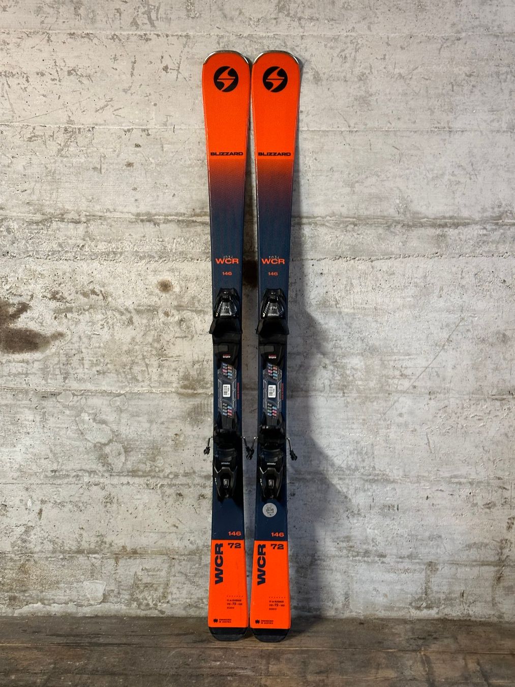 Blizzard Sci: Blizzard WCR Ski 146CM 2023 – Usato da Emmenbrücke venduto da karkarkar
