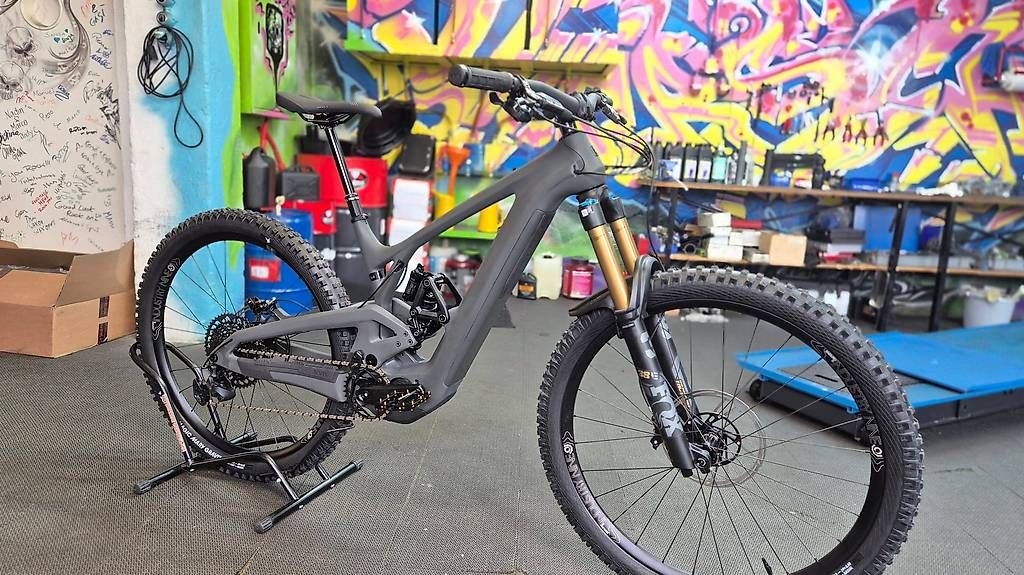 Biciclette: Evil Epocalypse E-MTB | 170mm vo 166mm hi | EP801 – Usato da Eggenwil venduto da starsandchrome 2