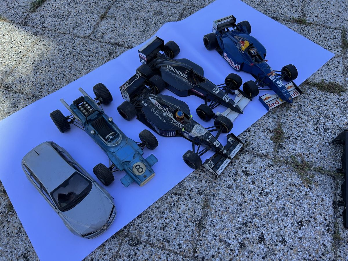 RC Modellbau: Modellautosammlung div. Marken  Zustände – Gebraucht aus Dittingen von Bellevista