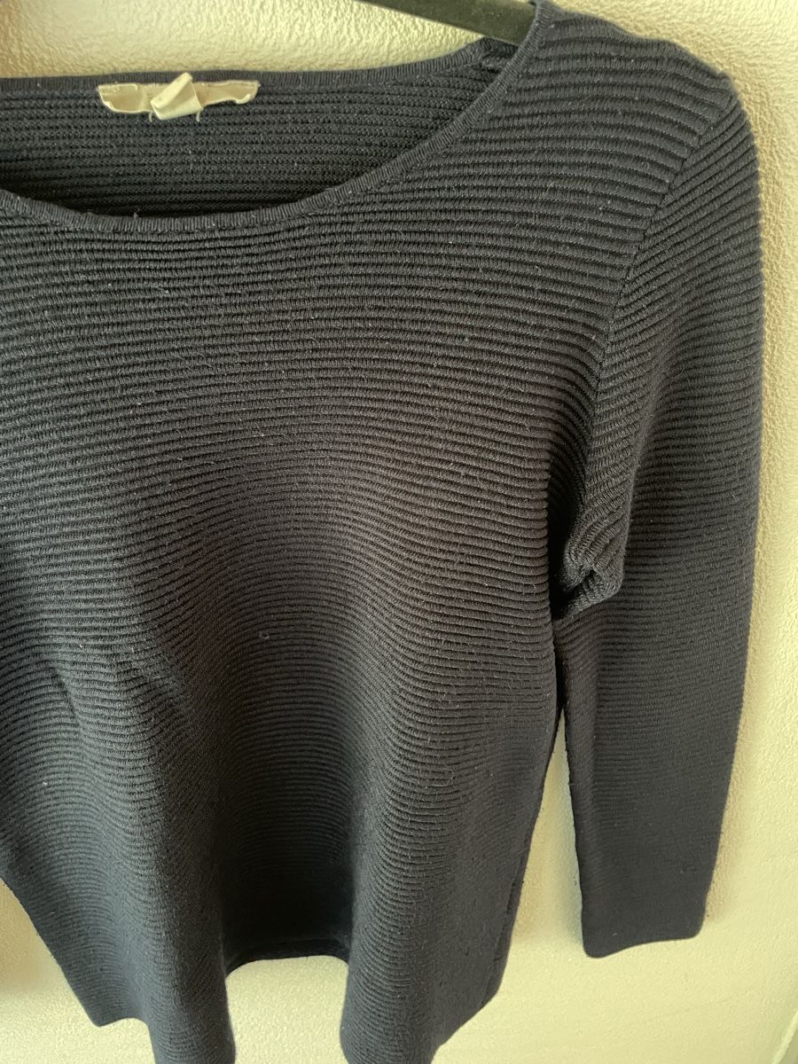 Esprit Maglioni & Felpe: Esprit Rippenstrick-Pullover, dunkelblau, Gr. S/M Top! – Usato da Disentis/Mustér venduto da sil_nx77 3
