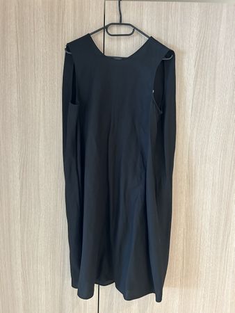 Robe d'été COS noire taille 40, super état