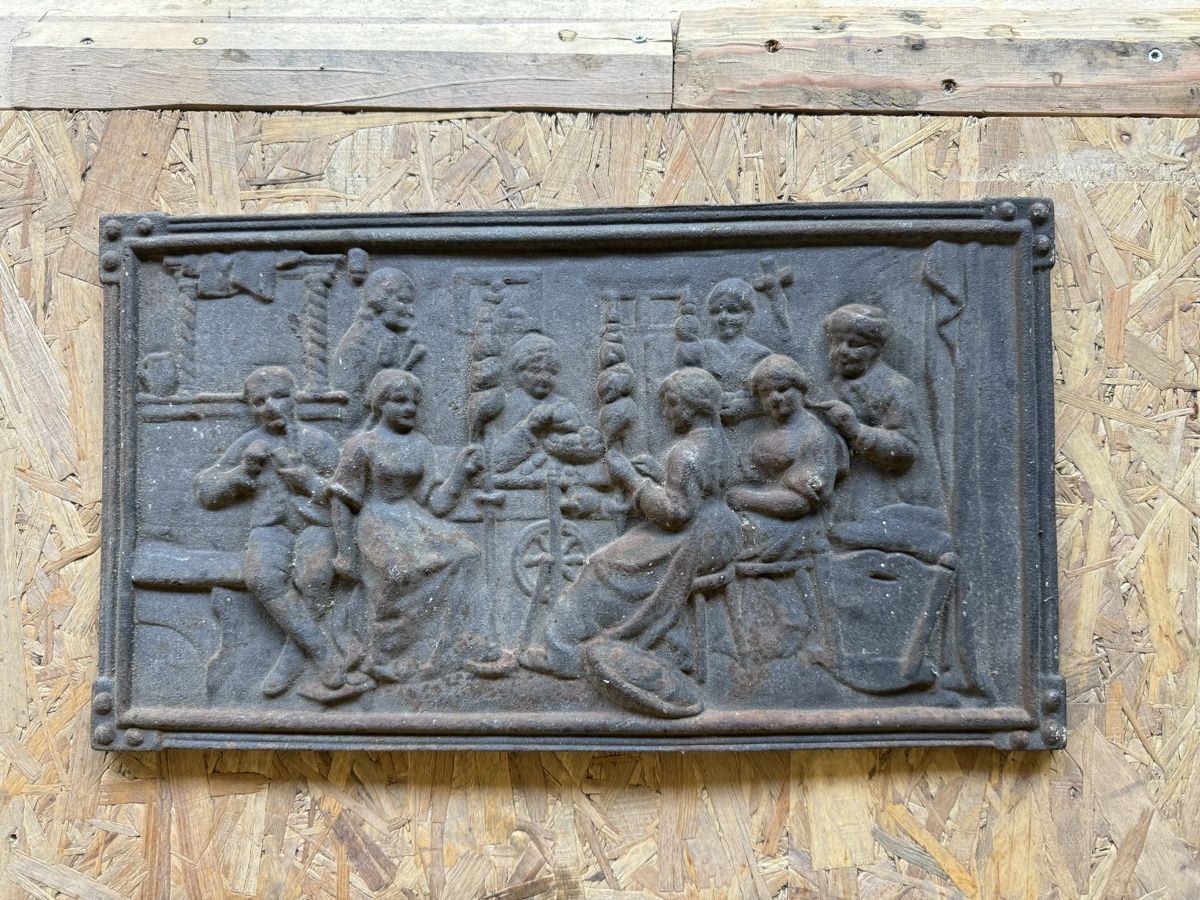 Plateaux: Eisengussplatte – D'occasion à Sargans par Svx100