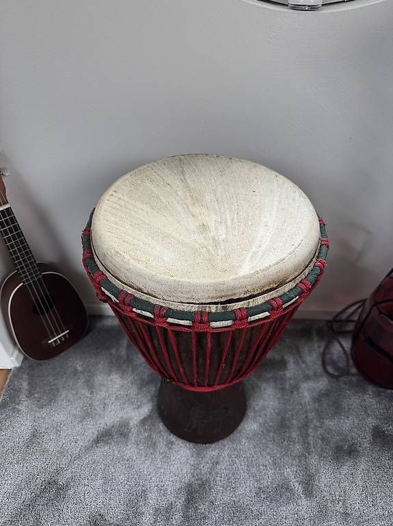 Strumenti musicali: Djembe – Usato da Wil SG venduto da bbbalm 1