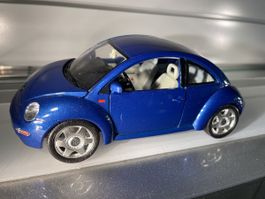 VW New Beetle Modellauto 1:18 Blau, Top Zustand!