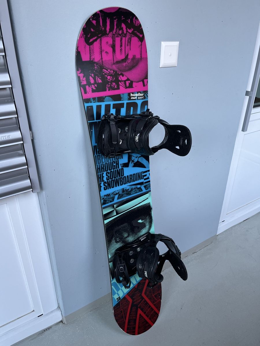 Board: Nitro Snowboard 138cm inkl. Snowboardbindung  – Usato da Horgen venduto da pupcia01 2