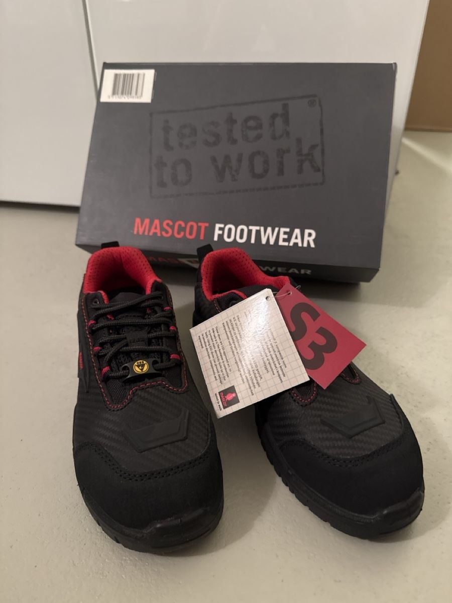 Damenschuhe: Arbeitsschuh – Neu (gemäss Beschreibung) aus Dübendorf von Loic_18