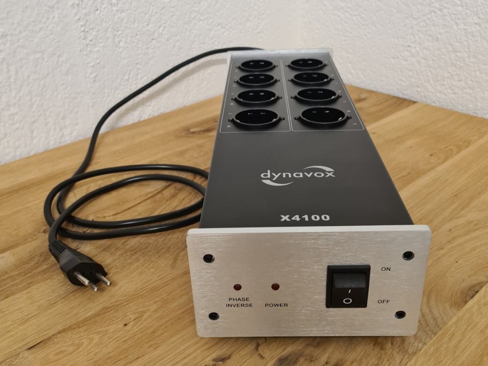 Lege Blisterverpakking Met Een Pil Geïsoleerd Op Een Witte Achtergrond Gm1168563256 322701463