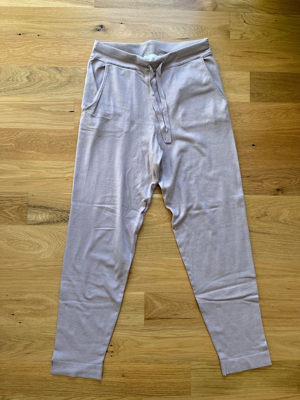 H&M Pantaloni: H&M Hose, Gr. S – Usato da Interlaken venduto da fbnscl