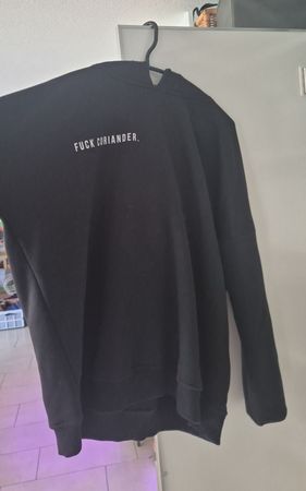 schwarzer Hoodie mit Aufdruck Grösse 36 gebraucht
