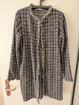 ZARA Cardigan / Strickjacke Gr. S (gross geschnitten)