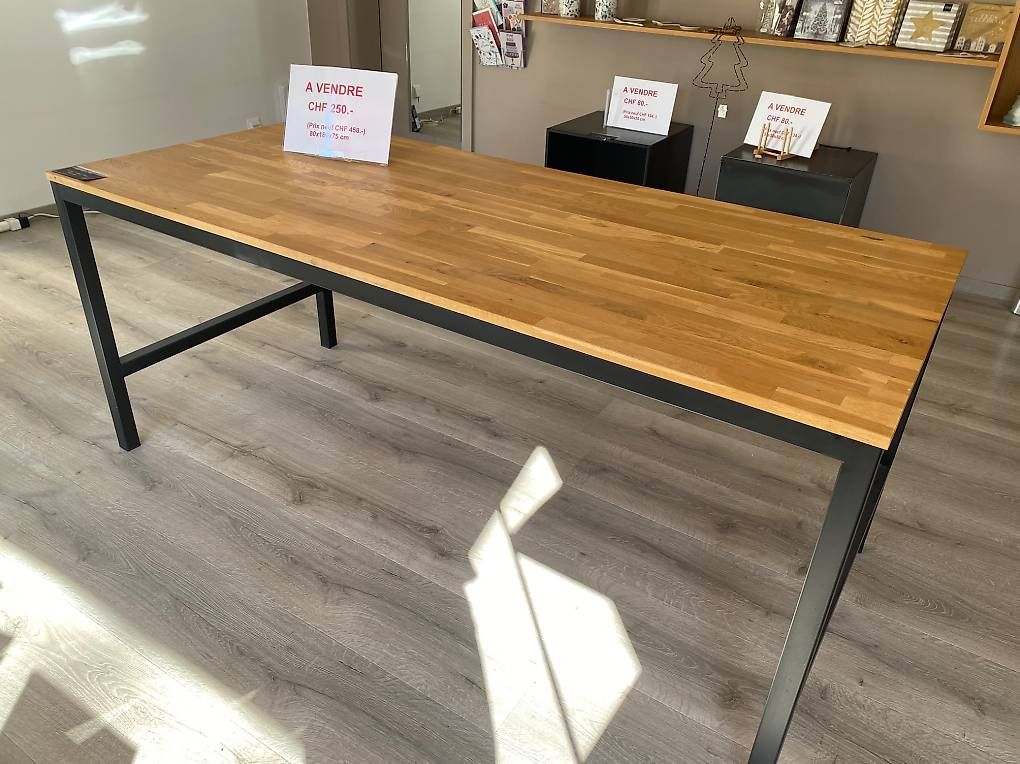 Tavoli: Table chêne/métal – Usato da Prangins venduto da jud_ggx6 2