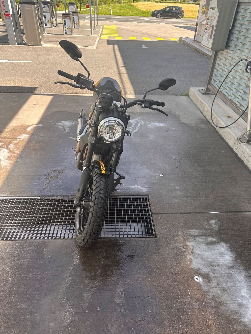 Ducati Chopper: Ducati scrambler 800 35kw – Usato da Giubiasco venduto da bia_9rxp 3