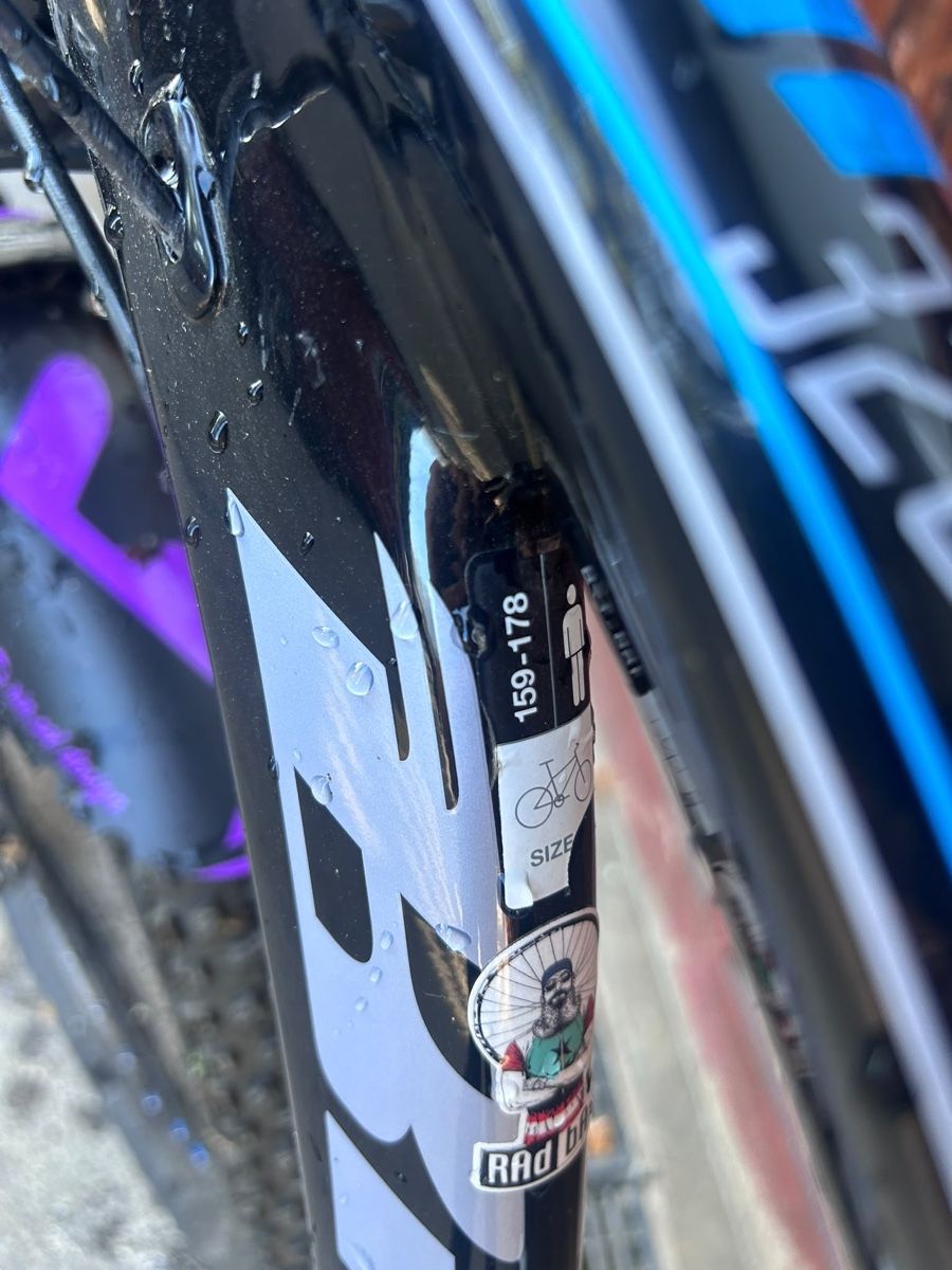 Bixs Velos: Bixs Sign 320 – Gebraucht aus Siebnen von 19geraldine97 1
