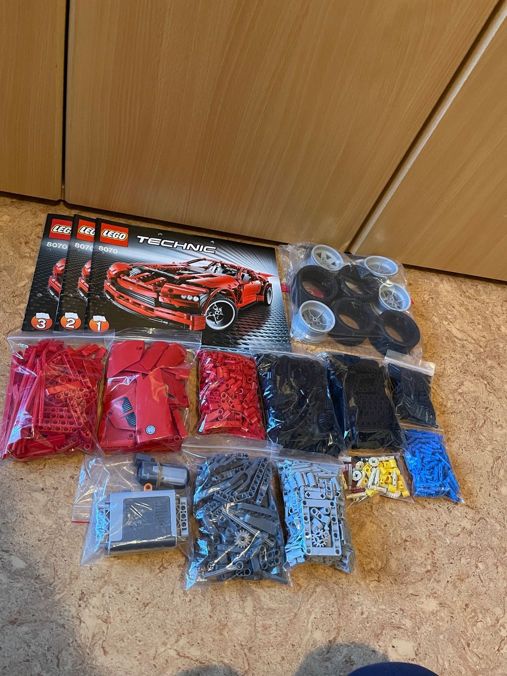 Lego Baukästen: Lego technic 8070 super car – Gebraucht aus Airolo von Bagaion99 1