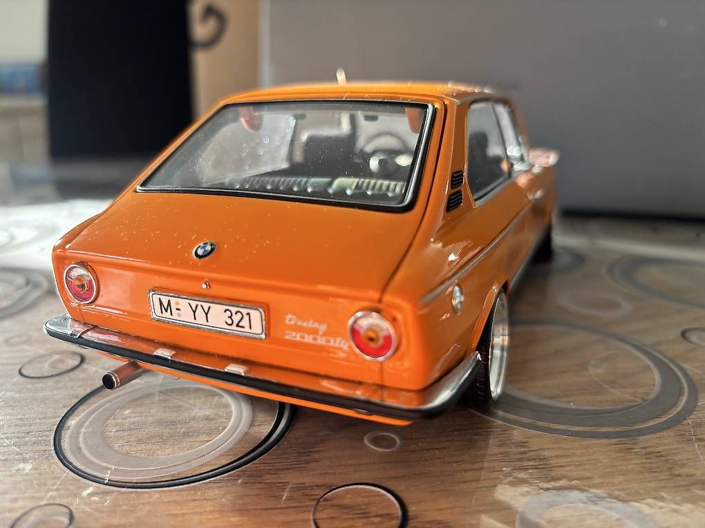 Modellini d'auto: BMW 2000 Touring Tii – Usato da Lodrino venduto da angeloige 3