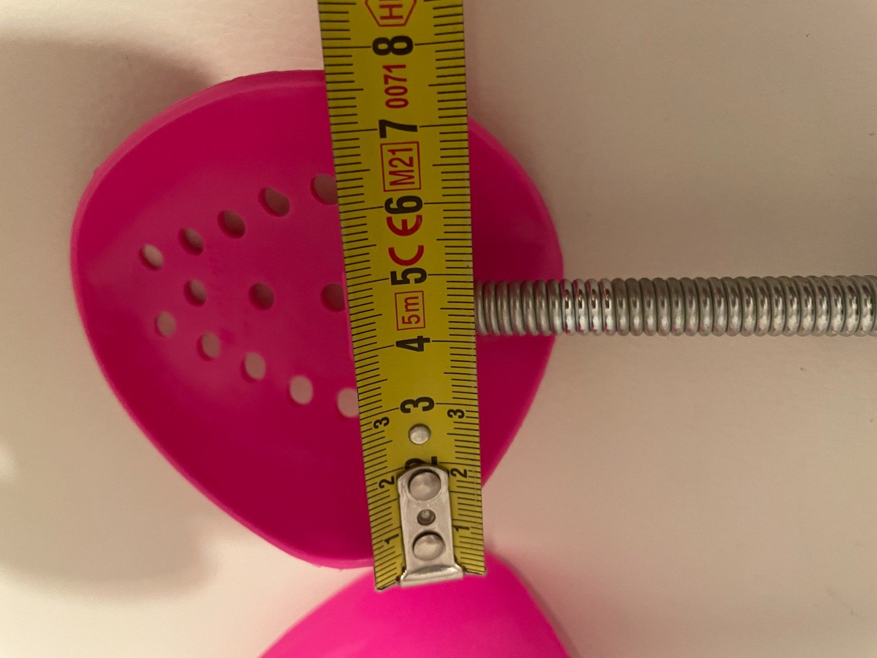 Sonstige Kleidung & Accessoires: Embauchoir à ressort - taille 38-40 – Gebraucht aus Petit Lancy von gil_hr6v 6