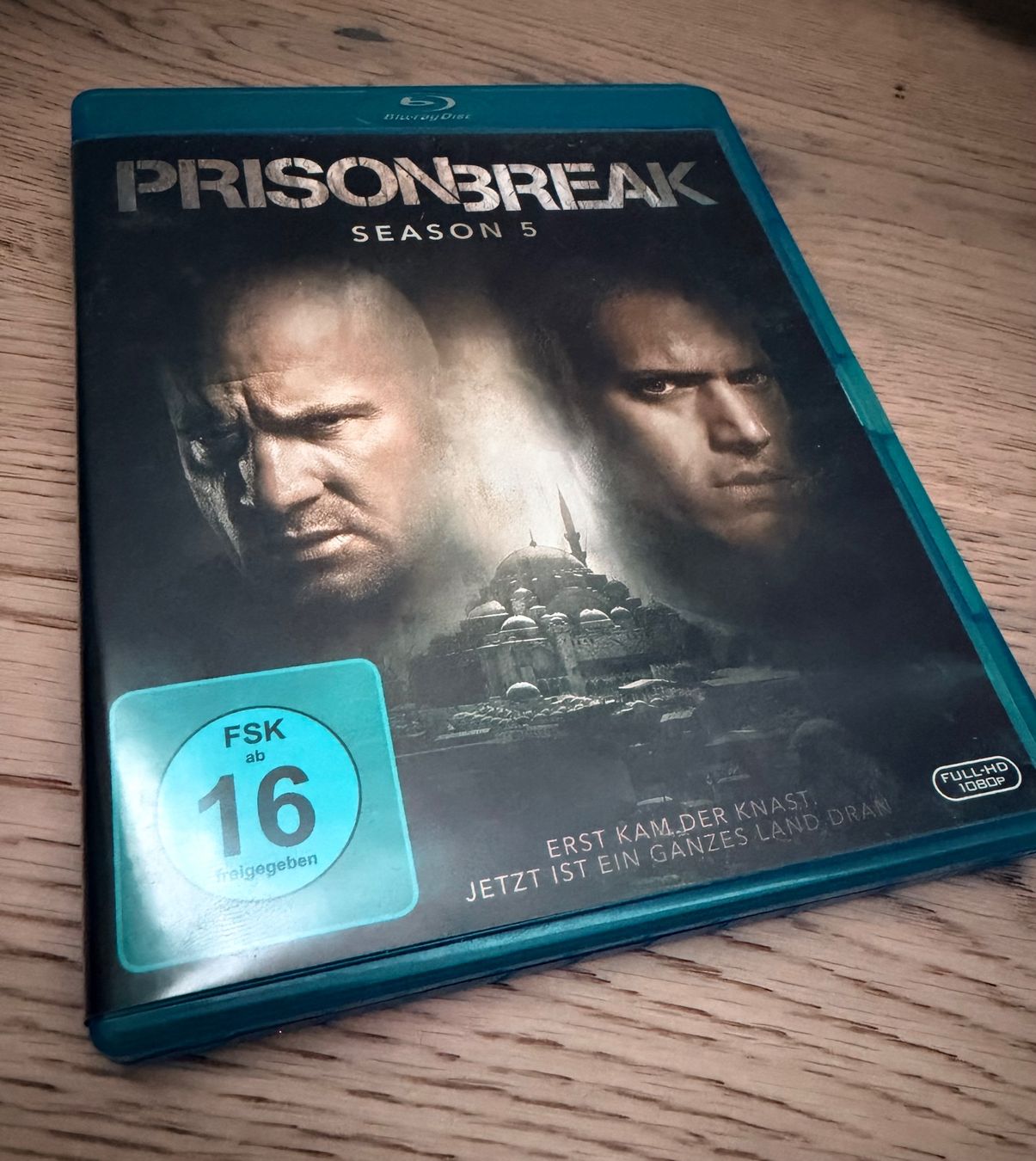 Alle DVDs: Prison Break Box Set Seasons 1-5 & Final Break ab 1 CHF – Gebraucht aus Susten von AMAZE 1